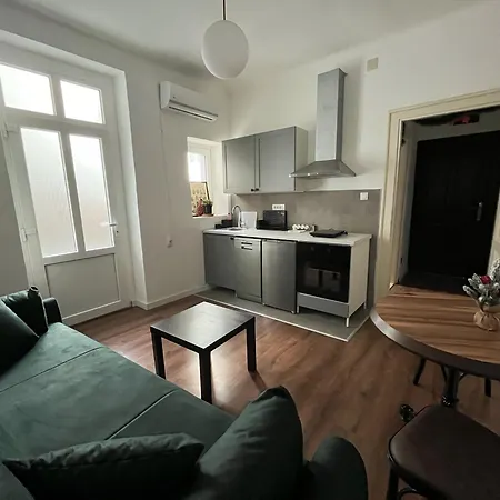 Old Soul Of Skadarlija *